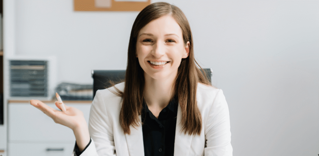 A Consultant explaining options for choosing a business note buyer